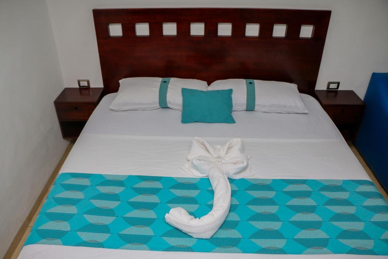 Playa Linda Hotel Progreso  Extérieur photo